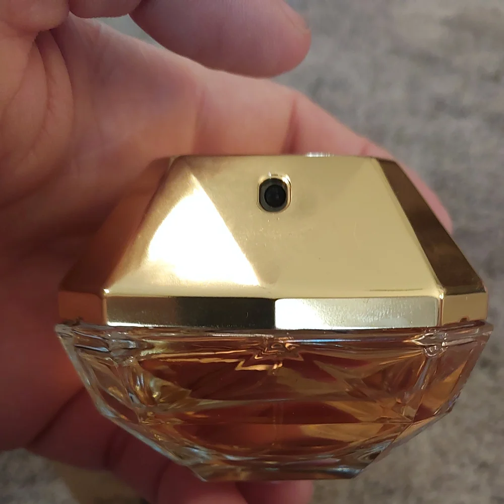 Paco Rabanne Lady Million Perfume 1.7 Fl. Oz Gold Packaging - Picture 5 of 5